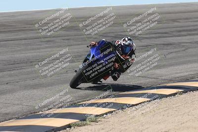 media/Oct-13-2025-Moto Forza (Mon) [[a66d839500]]/4-C Group/Session 2 (Bowl)/